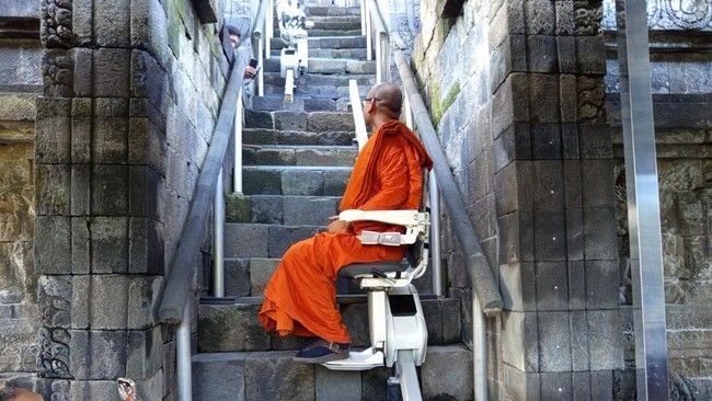 Cagar Budaya atau Objek Wisata? DPR Kritik Rencana Stairlift Permanen Borobudur