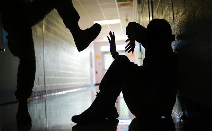 Viral! Video Kekerasan Brutal di SMPN 17 Kota Cirebon, Publik Geram: Sekolah Harus Bertanggung Jawab