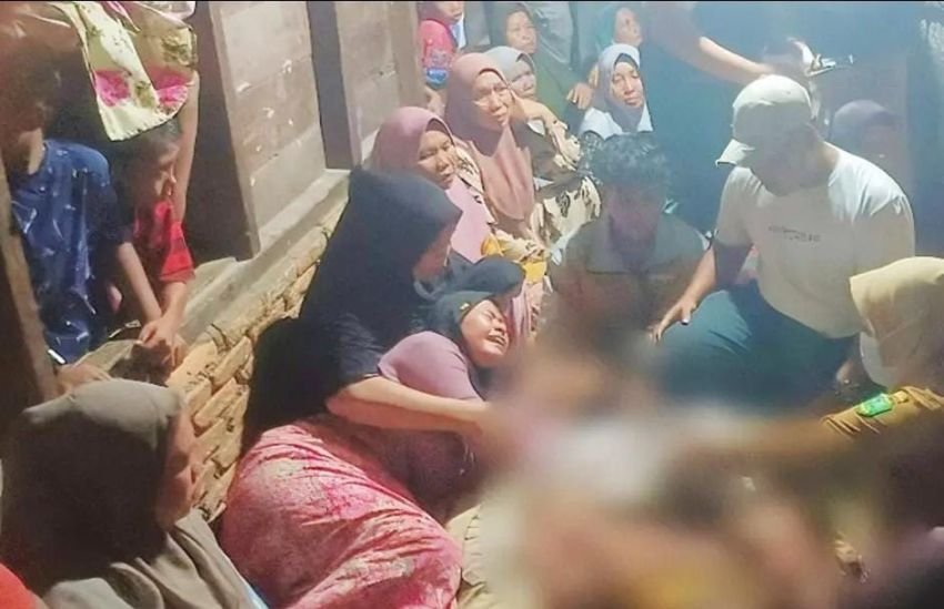 Penambang Emas Ilegal T3w4s Tertimbun Longsor di Mandailing Natal