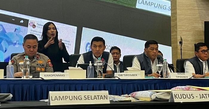 Tersangka Grup 'Fantasi Sedarah' Ternyata Buronan Kasus Asusila Anak, Korbannya 4 Orang