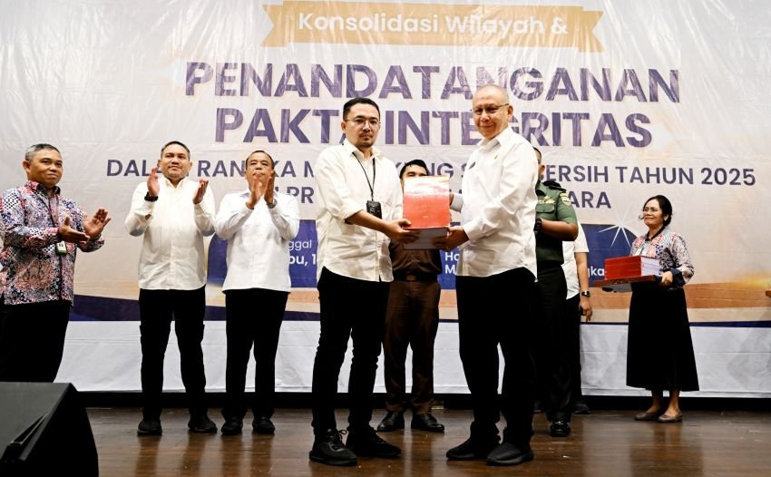 SPMB 2025 Lebih Bersih, Seluruh Kepala Daerah di Sumut Teken Pakta Integritas