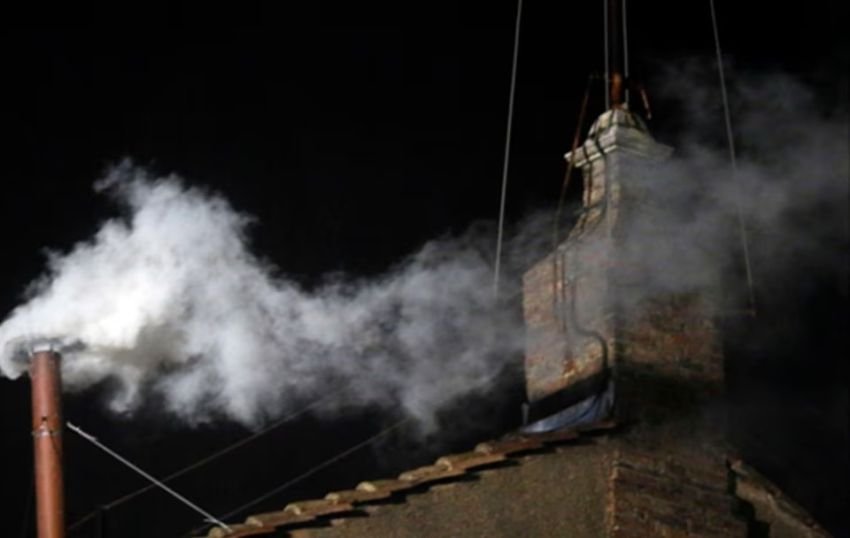 Konklaf Paus Baru Dimulai Hari Ini, Kapel Sistina Tertutup, Asap Putih Jadi Tanda Terpilihnya Paus