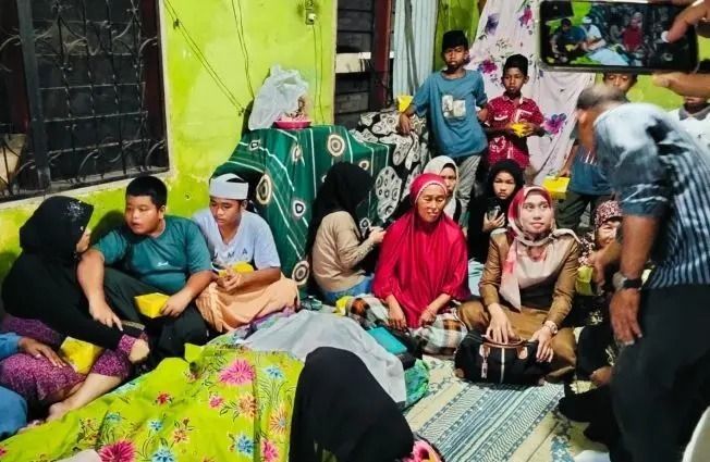 Duka Mendalam: Muhammad Suhada, Remaja Korban T6mb4k4n Kapolres Belawan, Dimakamkan di Tengah Isak Tangis Keluarga