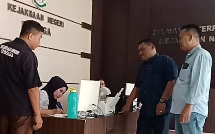 Kepsek SMPN 1 Manduamas Dilaporkan 7 Koalisi LSM Terkait Dugaan Korupsi Dana BOS 2024