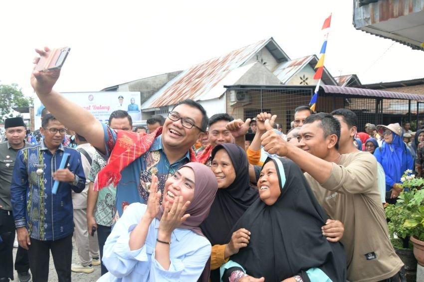 Bupati Deli Serdang Tegaskan Penertiban Pasar Deli Tua dan Komitmen Pelayanan Melalui Program Berjemur