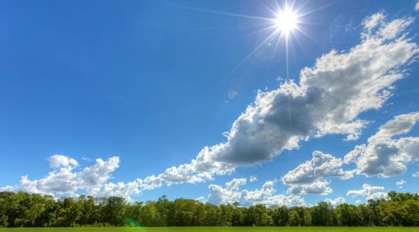 Langit Cerah Selimuti DKI Jakarta Hari Ini, Kamis 29 Mei 2025
