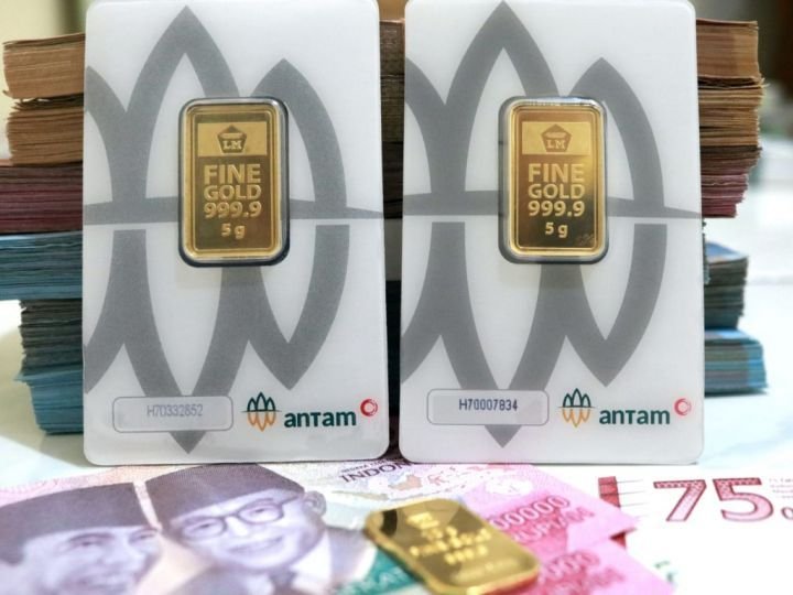 Harga Emas Antam Turun Tajam Jadi Rp 1,902 Juta per Gram, Buyback Juga Melemah