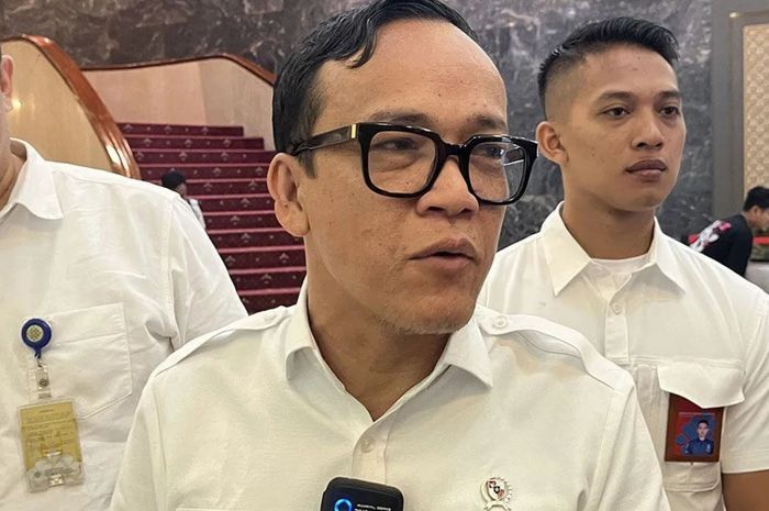 Kemnaker Akan Terbitkan Surat Edaran Beri Sanksi Perusahaan yang Menahan Ijazah Karyawan