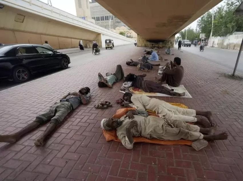 Cuaca Ekstrem Tewaskan 32 Orang di Pakistan, Lebih dari 150 Luka-luka