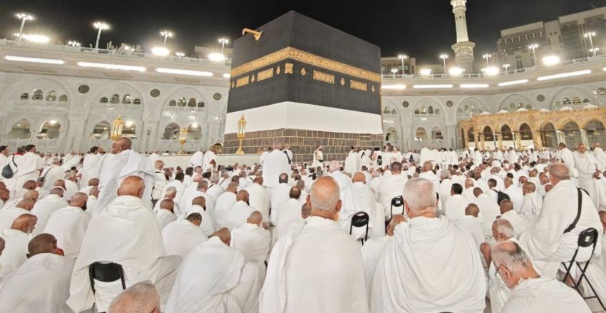 Gelombang Kedua Kedatangan Jemaah Haji Indonesia Tiba di Jeddah, PPIH Tekankan Pemakaian Ihram Sejak dari Tanah Air