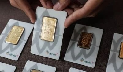 Harga Emas Antam Turun Tajam Lagi, Cek Update Harga Hari Ini!
