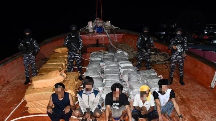 Kronologi TNI AL Gagalkan Penyelundupan 1,9 Ton Sabu dan Kokain di Perairan Kepri: Kejar-Kejaran di Tengah Malam!