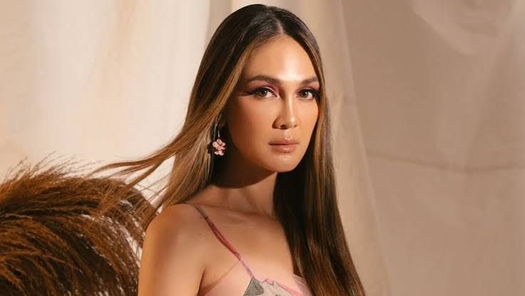 Luna Maya Aktifkan Fitur Eksklusif Instagram, Ingin Lebih Dekat dengan Penggemar