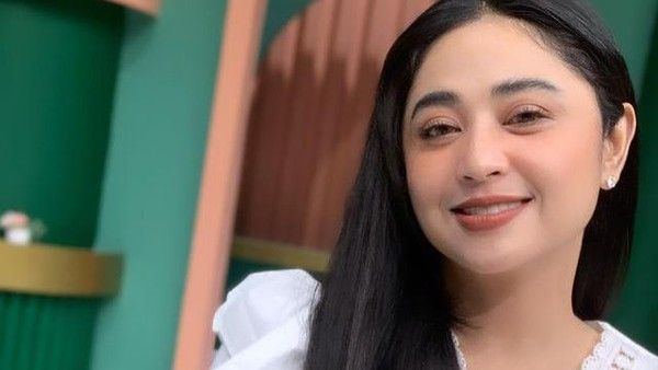 Dewi Perssik Kurban 17 Sapi di Idul Adha 1446 H, Wujud Syukur dan Harapan Hapus Dosa