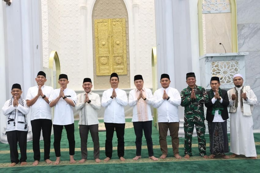 Wakil Bupati Tapanuli Selatan Ajak Masyarakat Teladani Nilai Pengorbanan dan Keikhlasan di Idul Adha 1446 H