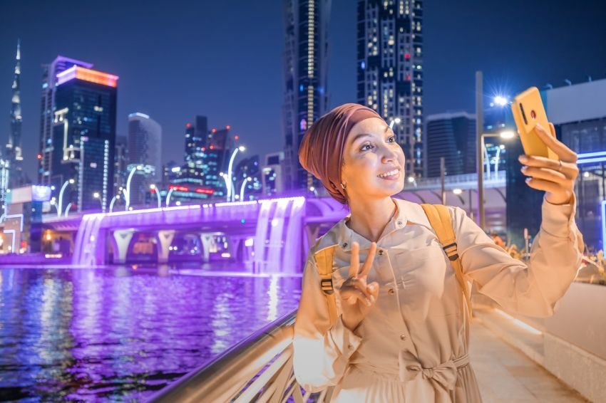 Dubai Luncurkan Sekolah Influencer Pertama di Dunia, Peserta Digaji dan Hidup Mewah?!