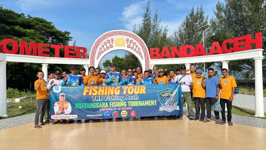 Dilepas Tuanku Muhammad, TRB Fishing Aceh Bertolak ke Aceh Barat Ikuti Turnamen Mancing