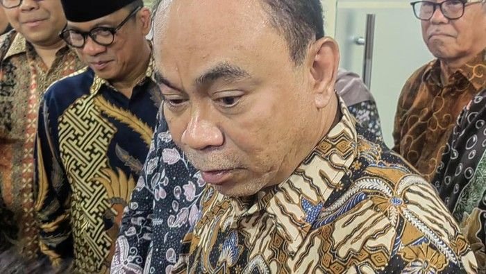 Budi Arie Cuek Saat Namanya Disebut Berulang Kali dalam Sidang Judi Online: “Alah, Biar Aja”