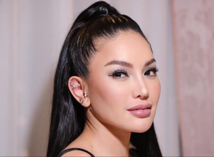 Berkas Perkara Nikita Mirzani dan Asisten Dinyatakan Lengkap, Sidang Perdana Masih Menunggu