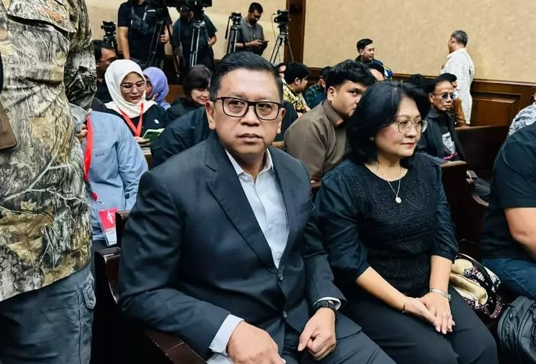Sidang Kasus Harun Masiku: Hasto Kristiyanto Mengaku Tak Tahu Sosok "Ibu" dalam Percakapan Saeful&ndash;Tio
