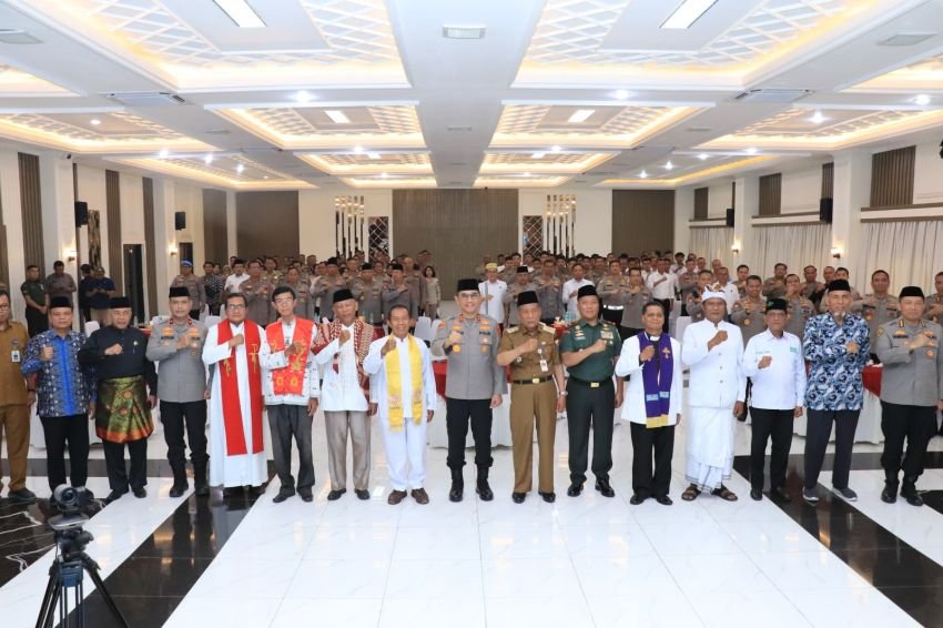 Polda Jambi Gelar Doa Lintas Agama di HUT Bhayangkara ke-79: Merawat Persatuan dalam Keberagaman