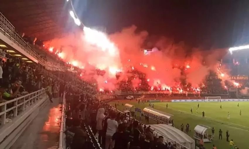 Komdis PSSI Denda Persebaya Rp 200 Juta karena Flare, Bajul Ijo Tatap Musim Baru dengan Skuad Segar