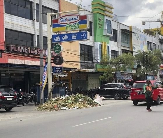 Gara-Gara Upah Petugas Belum Dibayar, Kota Pekanbaru Dikepung Sampah