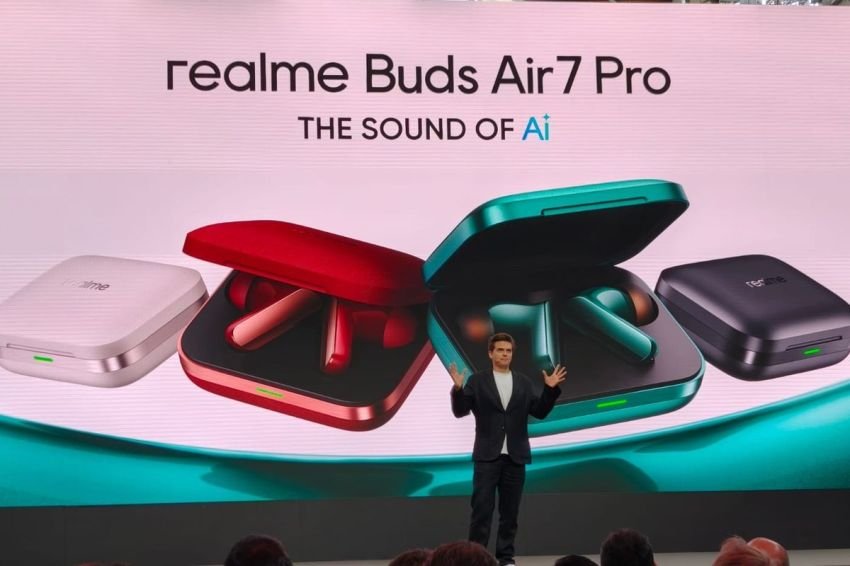 Realme Luncurkan Buds Air 7 Pro di Indonesia, TWS AI Pertama dengan Fitur Penerjemah Langsung