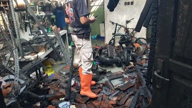 Tak Terima Ditegur karena Musik Kencang, Pria di Bantul Bakar Motor hingga Dapur Rumah Ludes