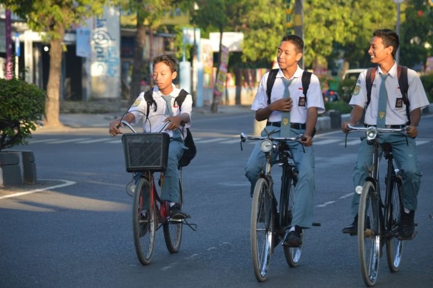 Pemangkasan Hari Belajar di SMA/SMK Sumut Potensil Bermasalah, Perlu Evaluasi Nasional