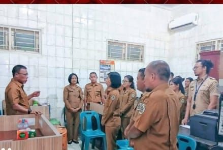 Bupati Tapanuli Tengah Luncurkan Presensi Online ASN: Tak Ada Lagi Titip Absen!