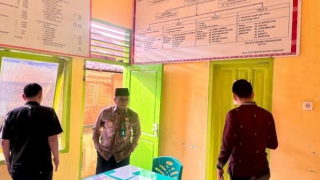 Wali Kota Padangsidimpuan Sidak Sejumlah Kantor Kelurahan, Temukan Lurah dan Pegawai Bolos Saat Jam Kerja