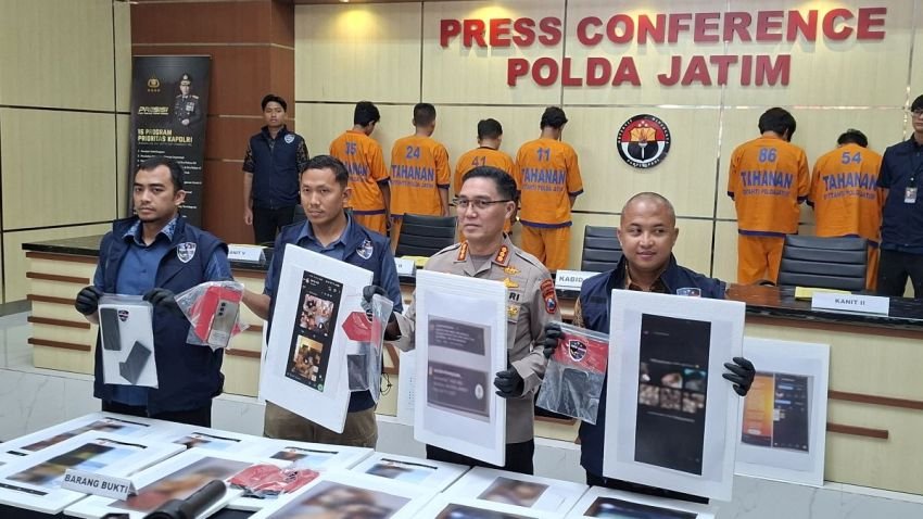 Grup Gay Berisi 3.000 Anggota Dibongkar, Mahasiswa Surabaya Ternyata Adminnya