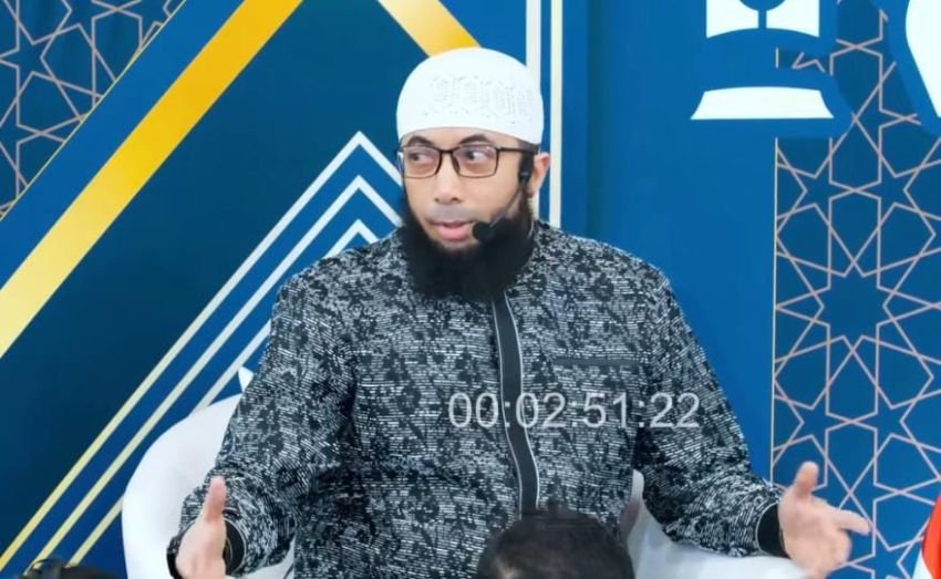 Ustadz Khalid Basalamah Diperiksa KPK Soal Kuota Haji: "Saya Bukan Tersangka"