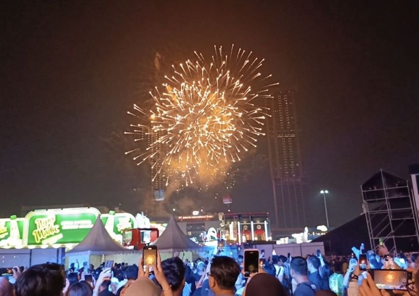 Meriah! Pesta Kembang Api PRJ 2025 Sambut HUT ke-498 Jakarta