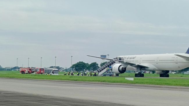 Kronologi Pesawat Saudia Airlines yang Bawa Jemaah Haji Mendarat Darurat di Kualanamu Akibat Ancaman Bom