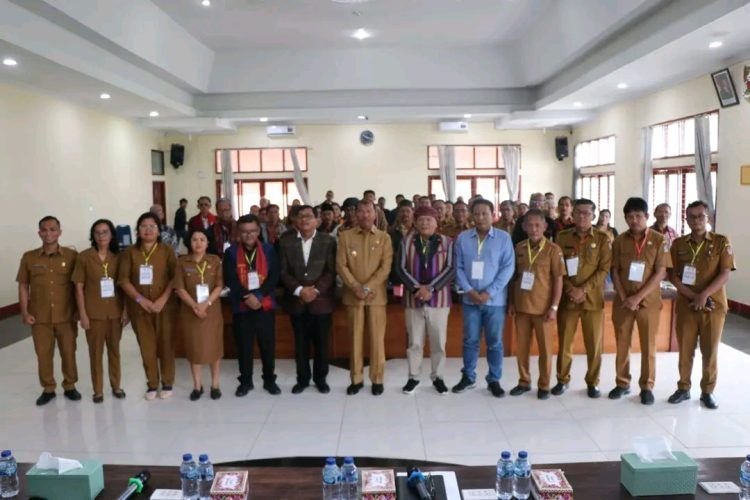 Lindungi Warisan Leluhur, Dispersip Toba Lakukan Identifikasi dan Pendaftaran Naskah Kuno