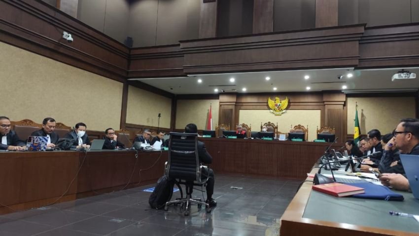 Hasto Akui Harun Masiku Bisa Menemuinya Berkat Nama Senior Partai: “Kami Hormati Aspek Historis”