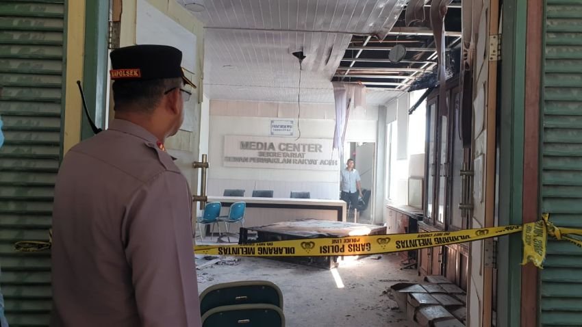 Ruang Humas DPR Aceh Terbakar, Diduga Berasal dari AC