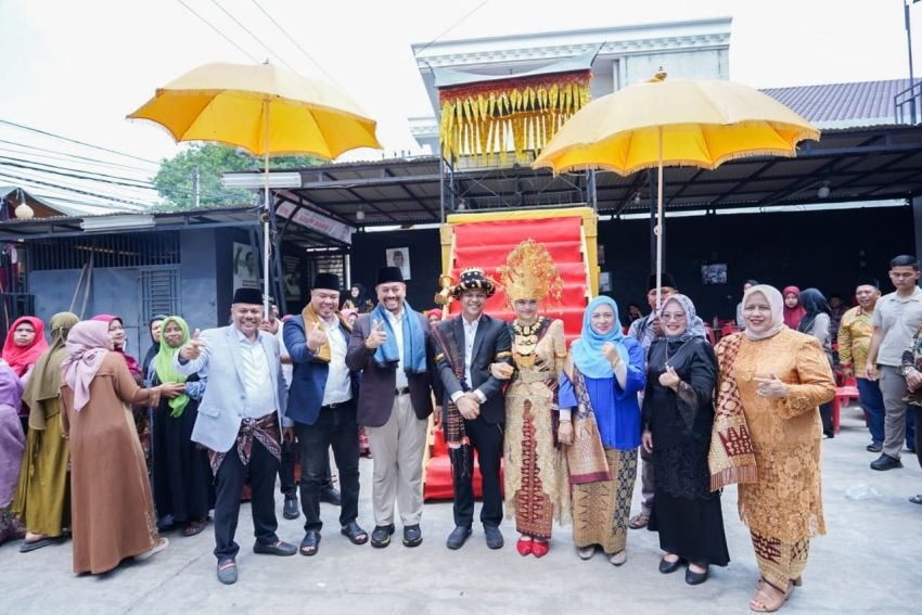 Pernikahan Putri Bupati Batu Bara Erat dengan Adat Budaya di Zaman Modernisasi