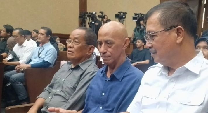 Deretan Tokoh Hadiri Sidang Pembelaan Tom Lembong: Eks Wakapolri hingga Mantan Wakil Ketua KPK