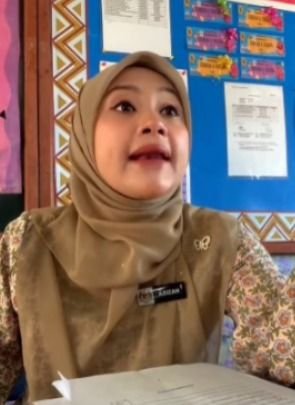 Viral! Guru di Malaysia Tegur Murid karena Gunakan Kata ‘Teman’ yang Terlalu Indonesia?