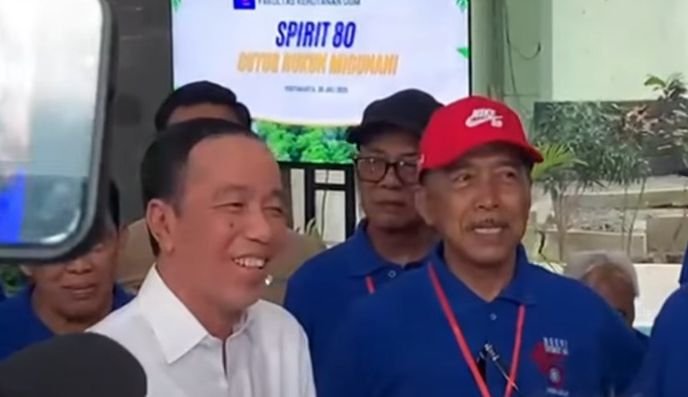 Jokowi Sentil Polemik Ijazah di Reuni UGM: Kalau Saya Palsu, 88 Orang Juga Palsu