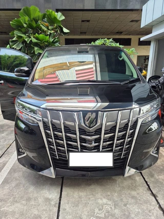 KPK Sita Mobil Alphard Terkait Dugaan Korupsi Kredit LPEI, Dikuasai Anggota DPR