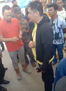 Pekerja Proyek Revitalisasi Stadion Teladan Medan Demo Tuntut Upah Tertunda, Wali Kota Rico Waas Angkat Bicara