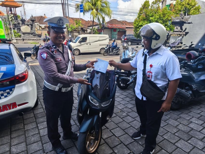 Operasi Patuh Agung 2025: Ditlantas Polda Bali Tegur Humanis, Tindak Tegas Pelanggar Lalu Lintas