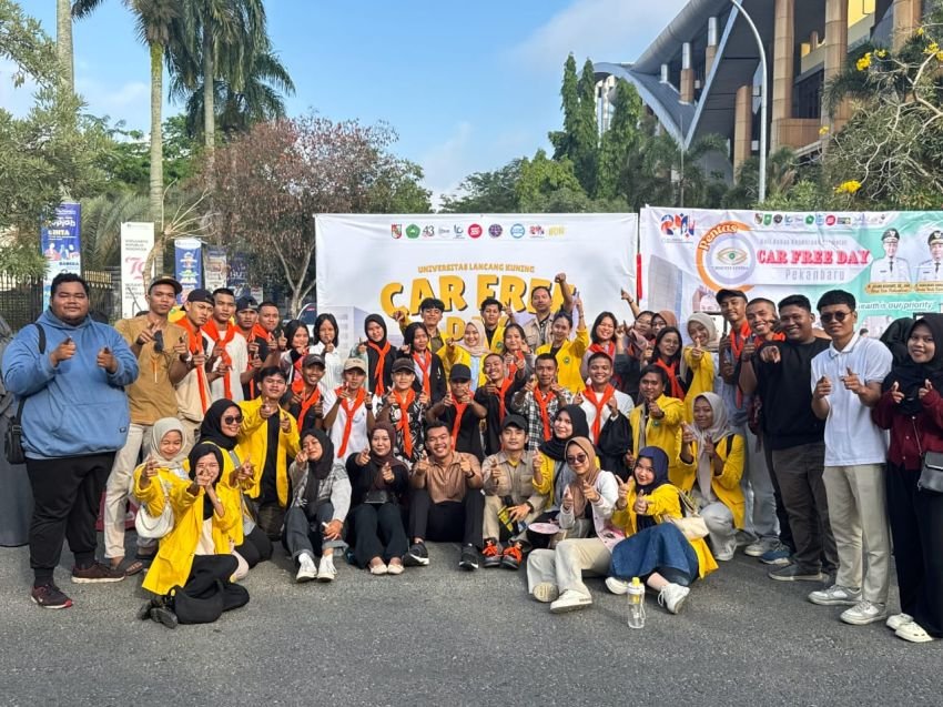 Tolak Perambahan Liar! Mahasiswa Unilak Gaungkan Aksi Peduli Tesso Nilo di Car Free Day Pekanbaru