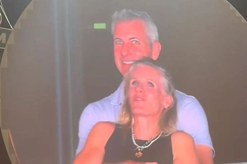 CEO Astronomer Andy Byron Mundur Usai Viral di Konser Coldplay, Pelukan dengan Rekan SDM Jadi Sorotan