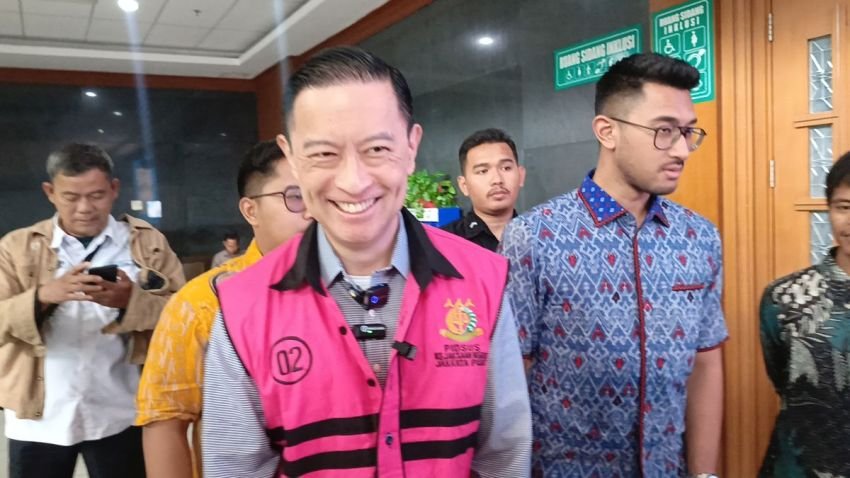 Eks Mendag Tom Lembong Dituntut 7 Tahun Penjara dalam Kasus Korupsi Impor Gula Rp578 Miliar