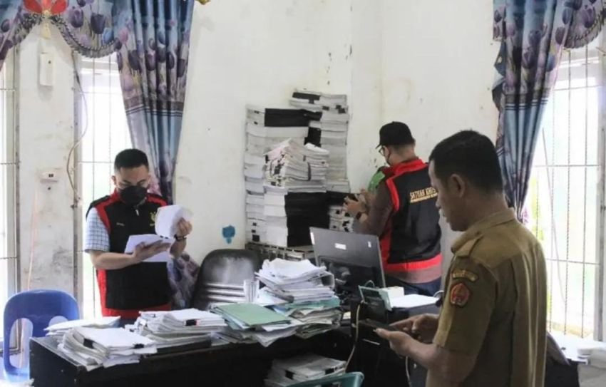 Kejari Gunungsitoli Geledah Dinas Kesehatan Nias Barat Terkait Dugaan Korupsi Proyek Rumah Sakit dan Puskesmas